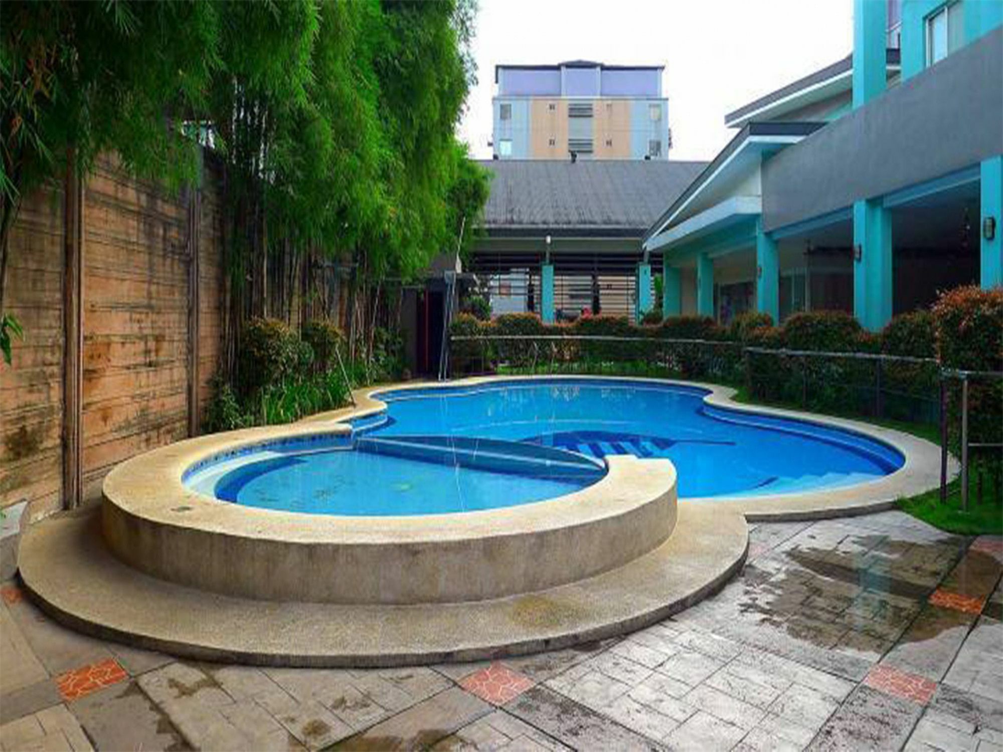 Sofia Bellevue Condominium Quezon City Esterno foto